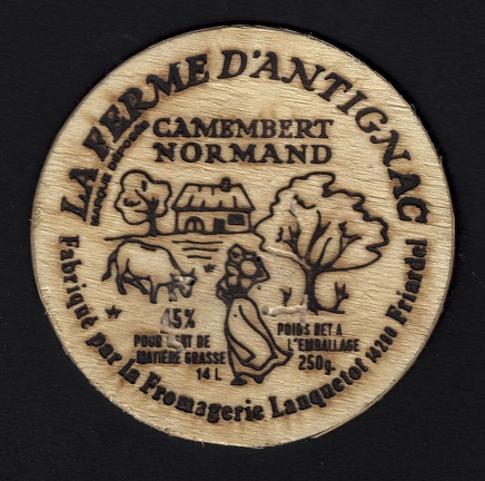 camembert-053