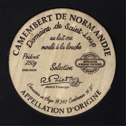 camembert-395